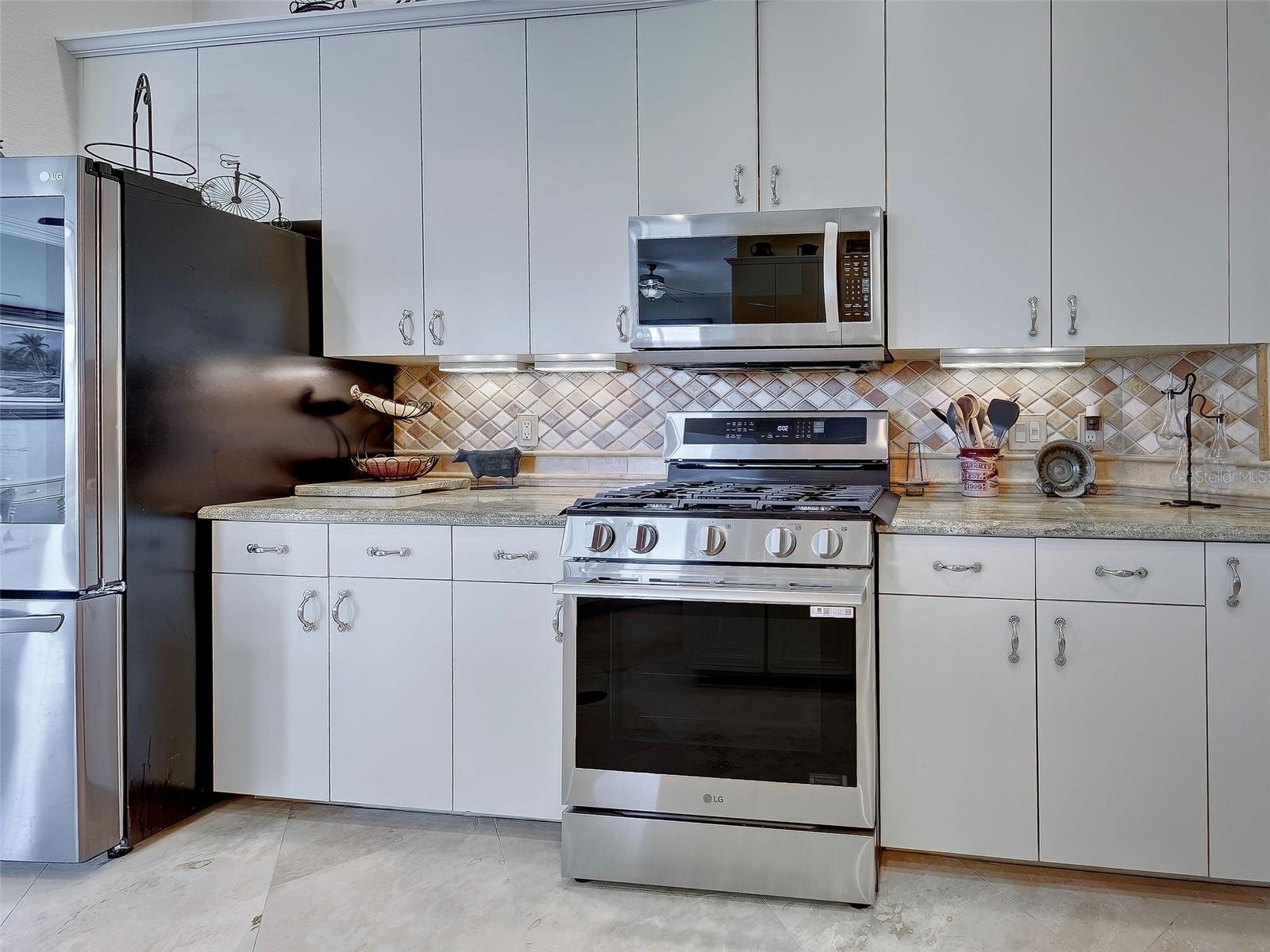 BOBCAT TRAIL - Residential