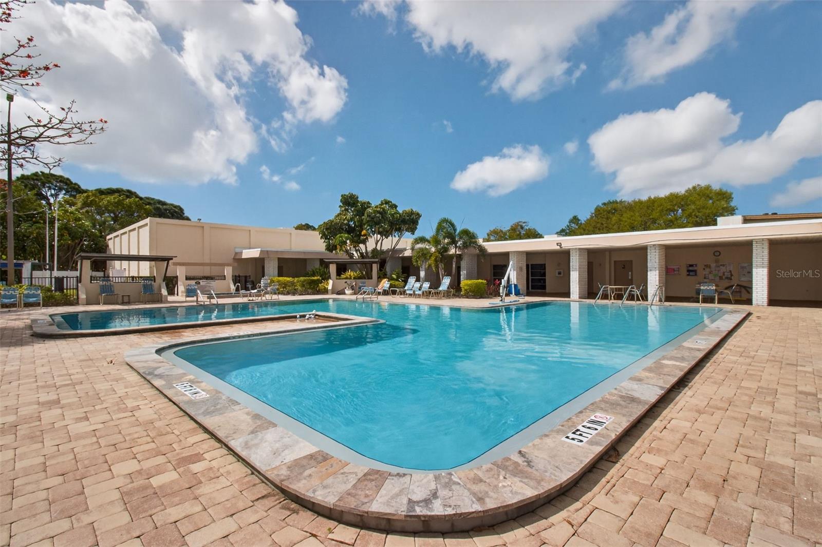 TERRACE PARK OF FIVE TOWNS - Residential