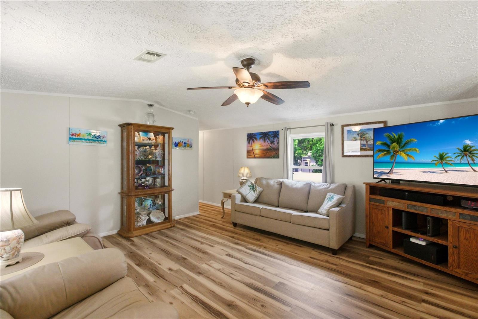 ALLIGATOR PARK COOP - Residential Lease