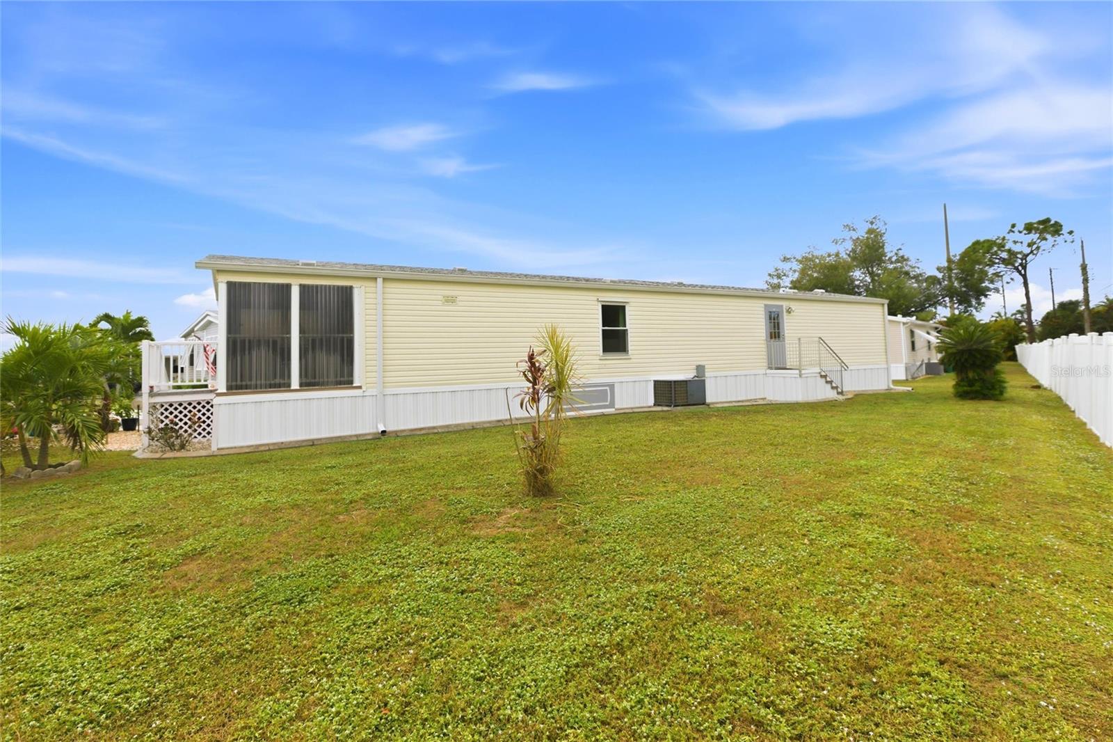 ALLIGATOR PARK COOP - Residential Lease