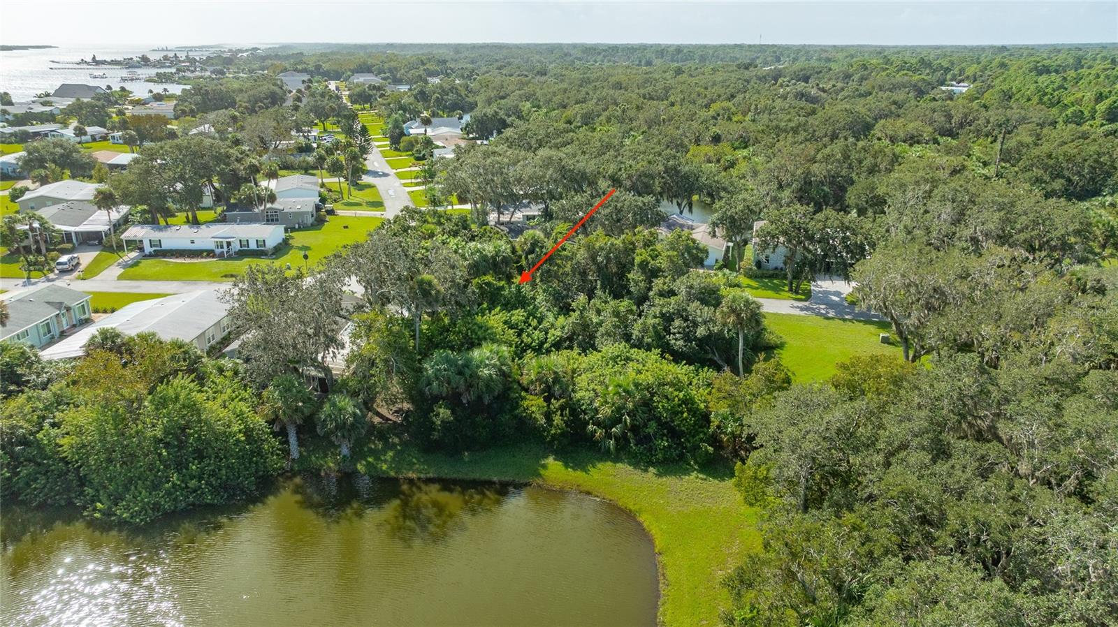 LIGHTHOUSE COVE - Land