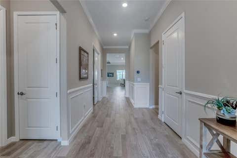 Tiny photo for 9125 SW 57th Place Road, Ocala, FL 34481 (MLS # OM727902)