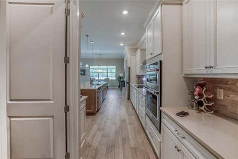 Tiny photo for 9125 SW 57th Place Road, Ocala, FL 34481 (MLS # OM727902)