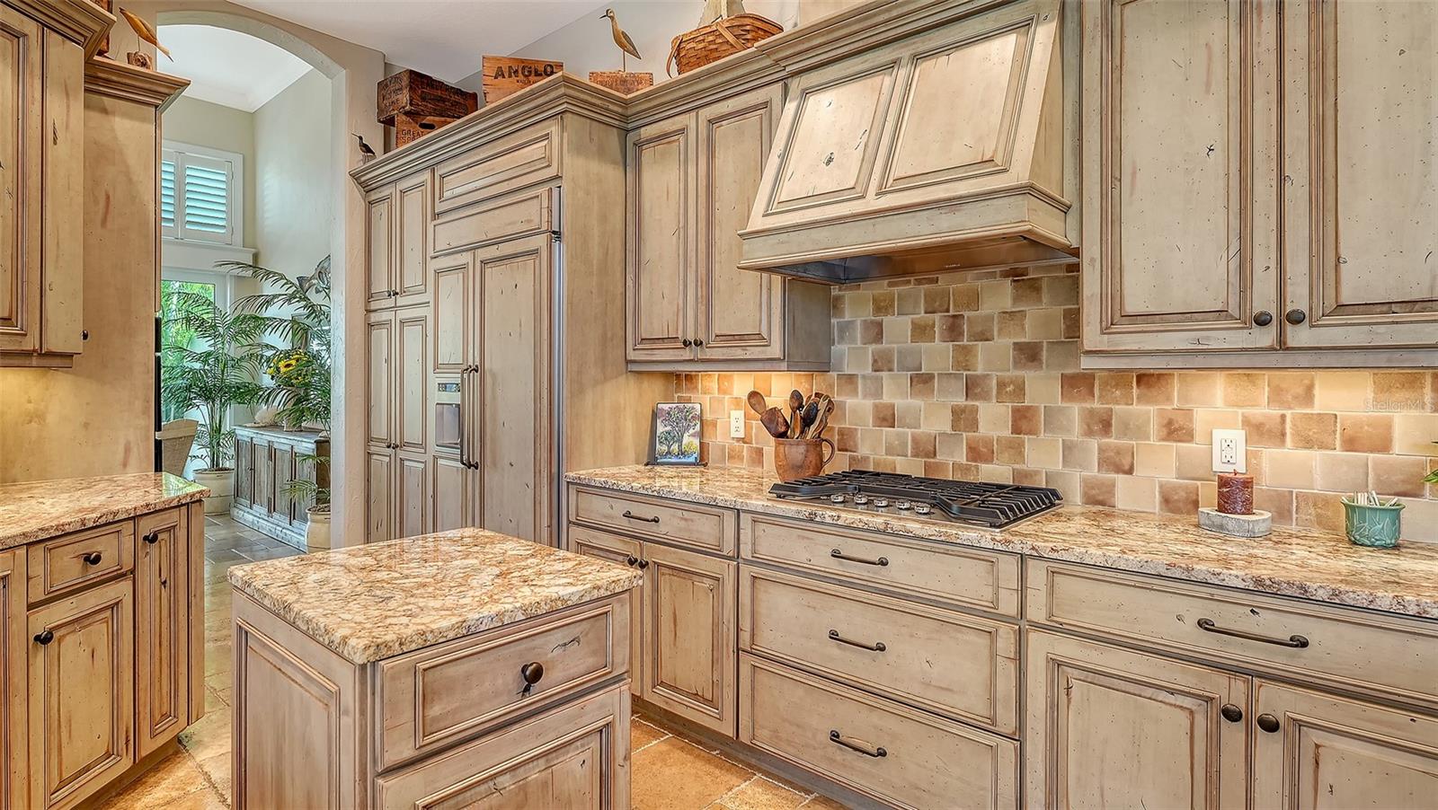 WESTON POINTE - Residential