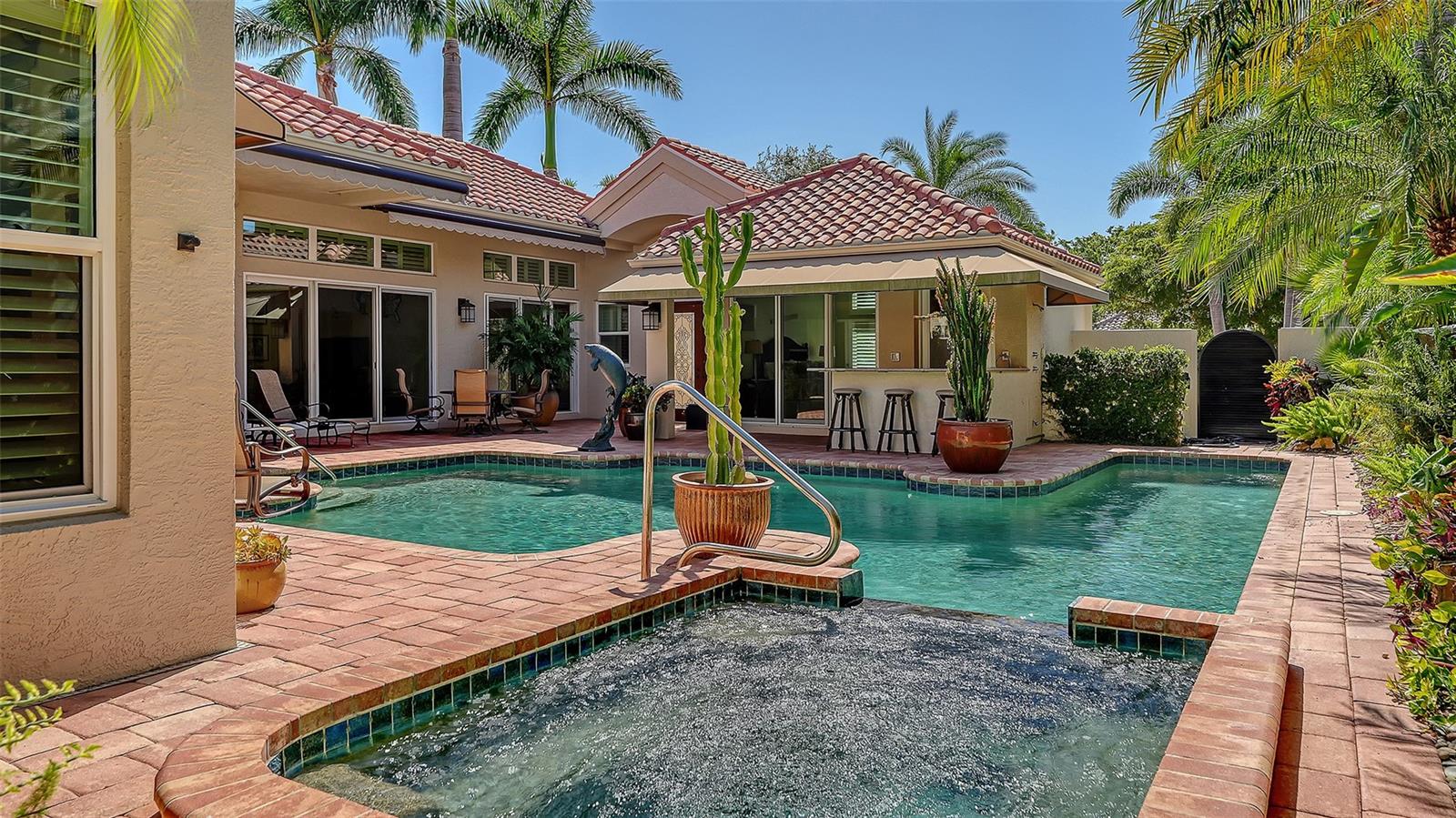 WESTON POINTE - Residential