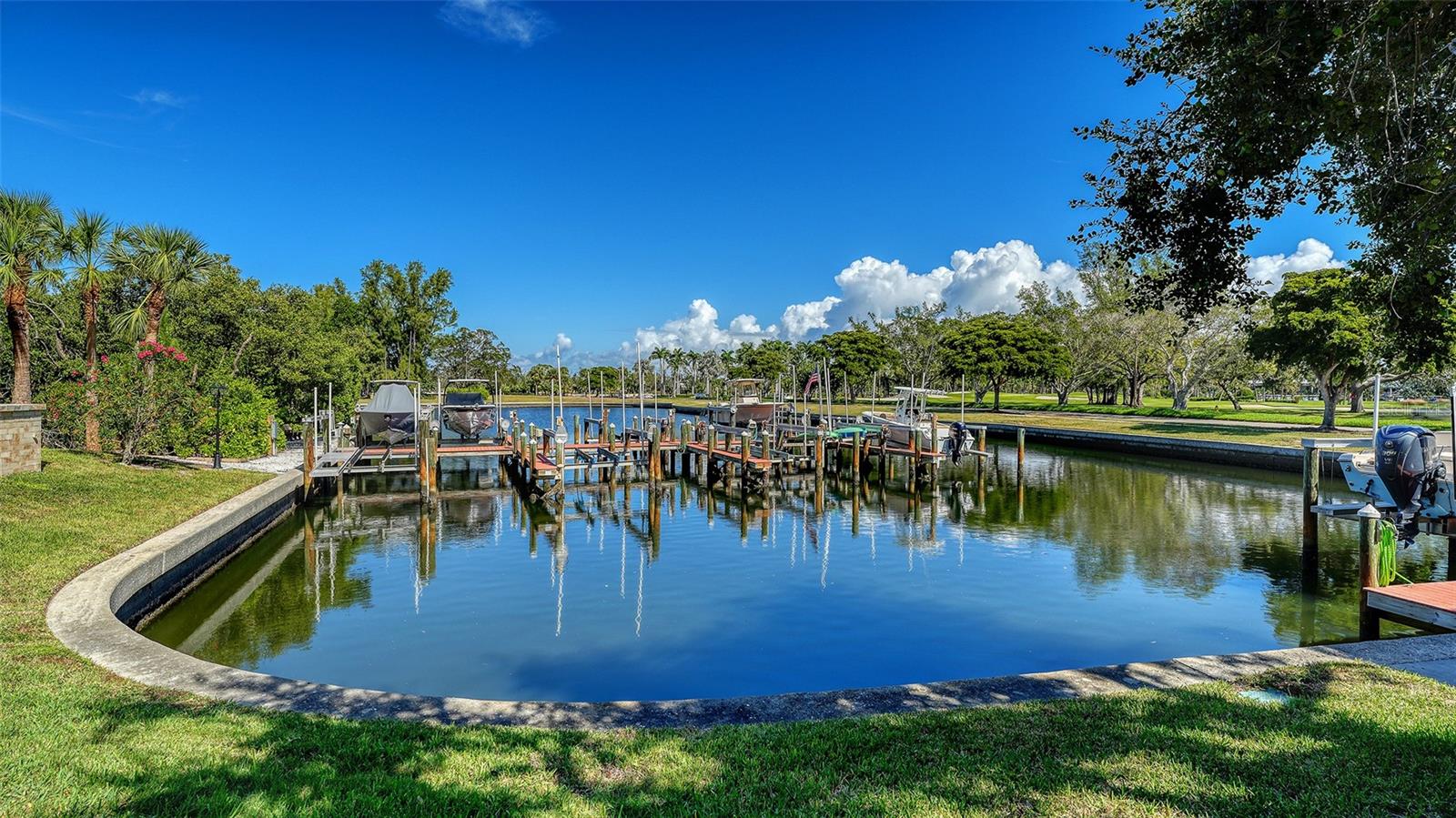 WESTON POINTE - Residential