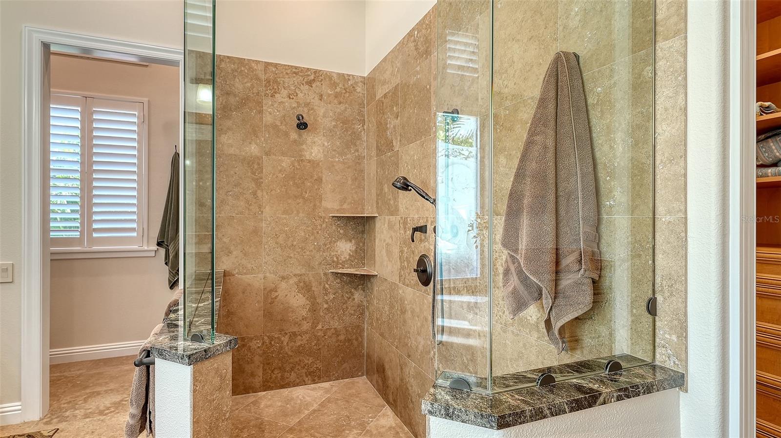 WESTON POINTE - Residential