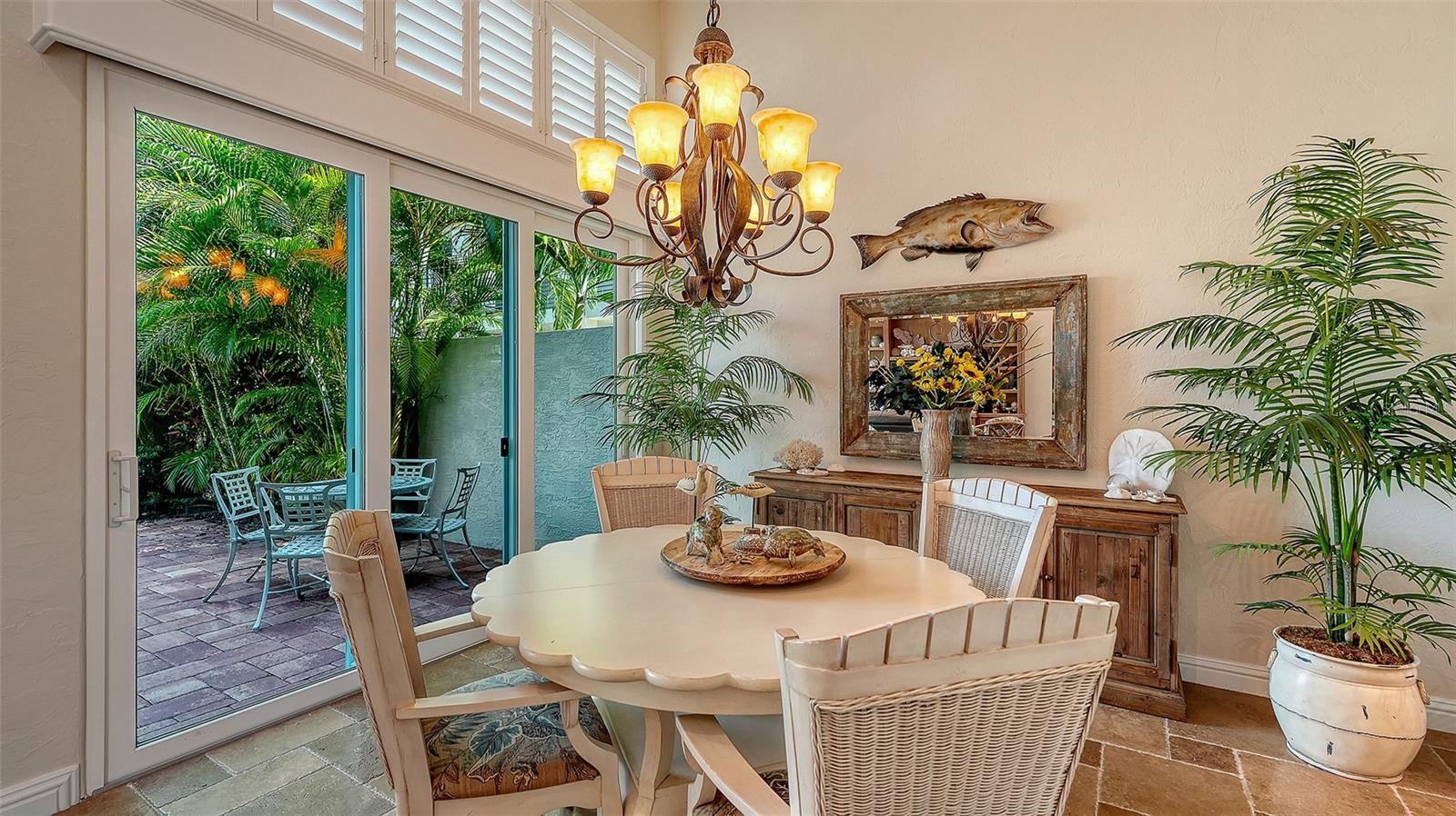 WESTON POINTE - Residential