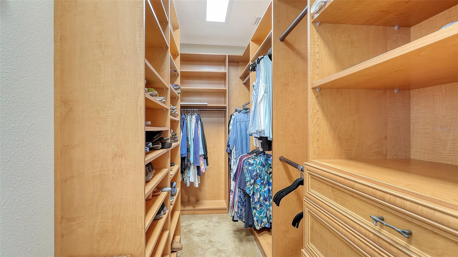 WESTON POINTE - Residential