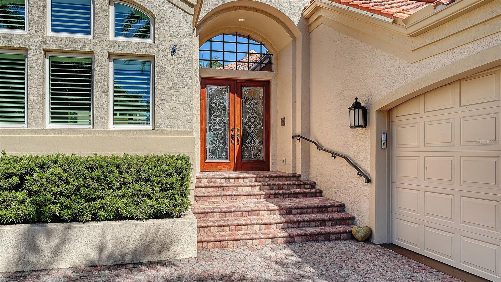 603 WESTON POINTE COURT