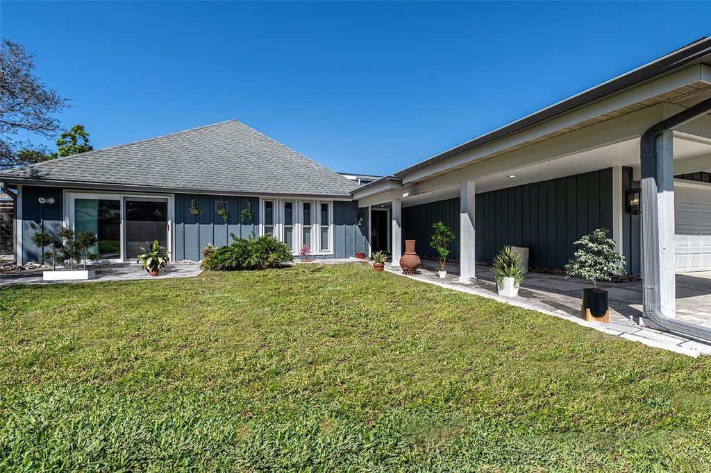 Photo of 2334 Burnley Court, Dunedin, FL 34698 (MLS # TB8488065)