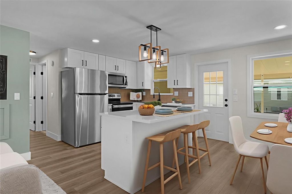 Photo of 205 Palo Verde Drive, Leesburg, FL 34748 (MLS # R4910116)