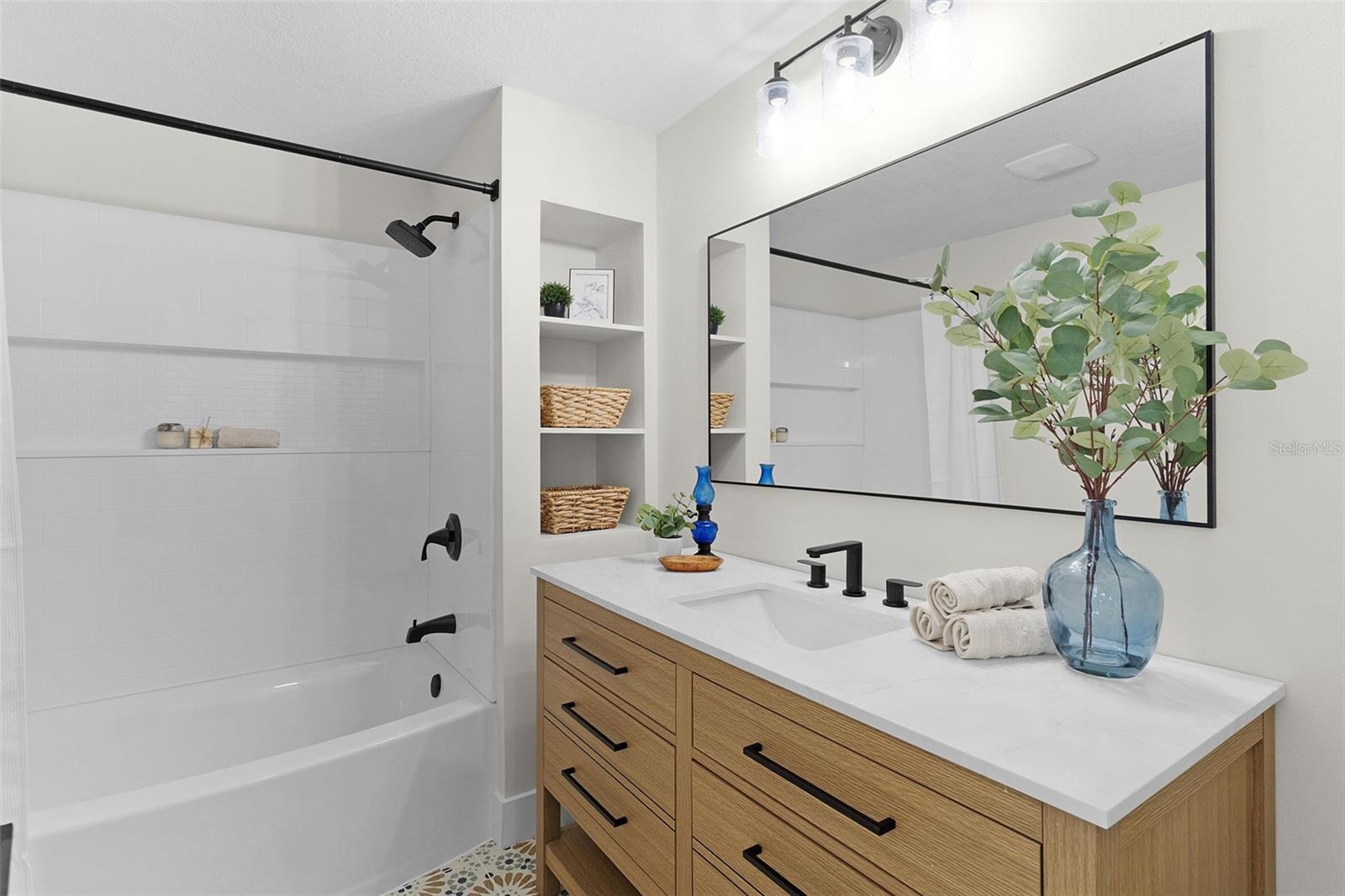 HAWTHORNE AT LEESBURG A COOP - Residential