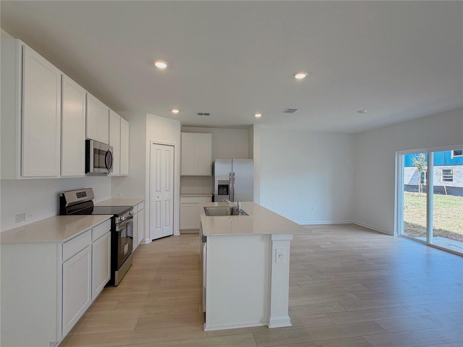 VILLA MAR - Residential Lease