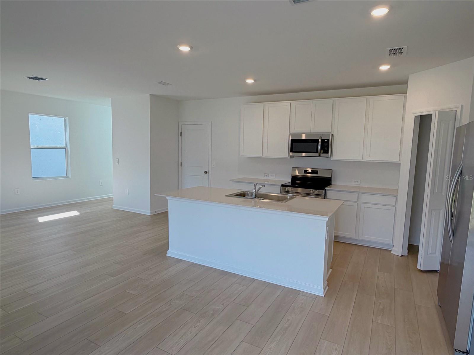 VILLA MAR - Residential Lease