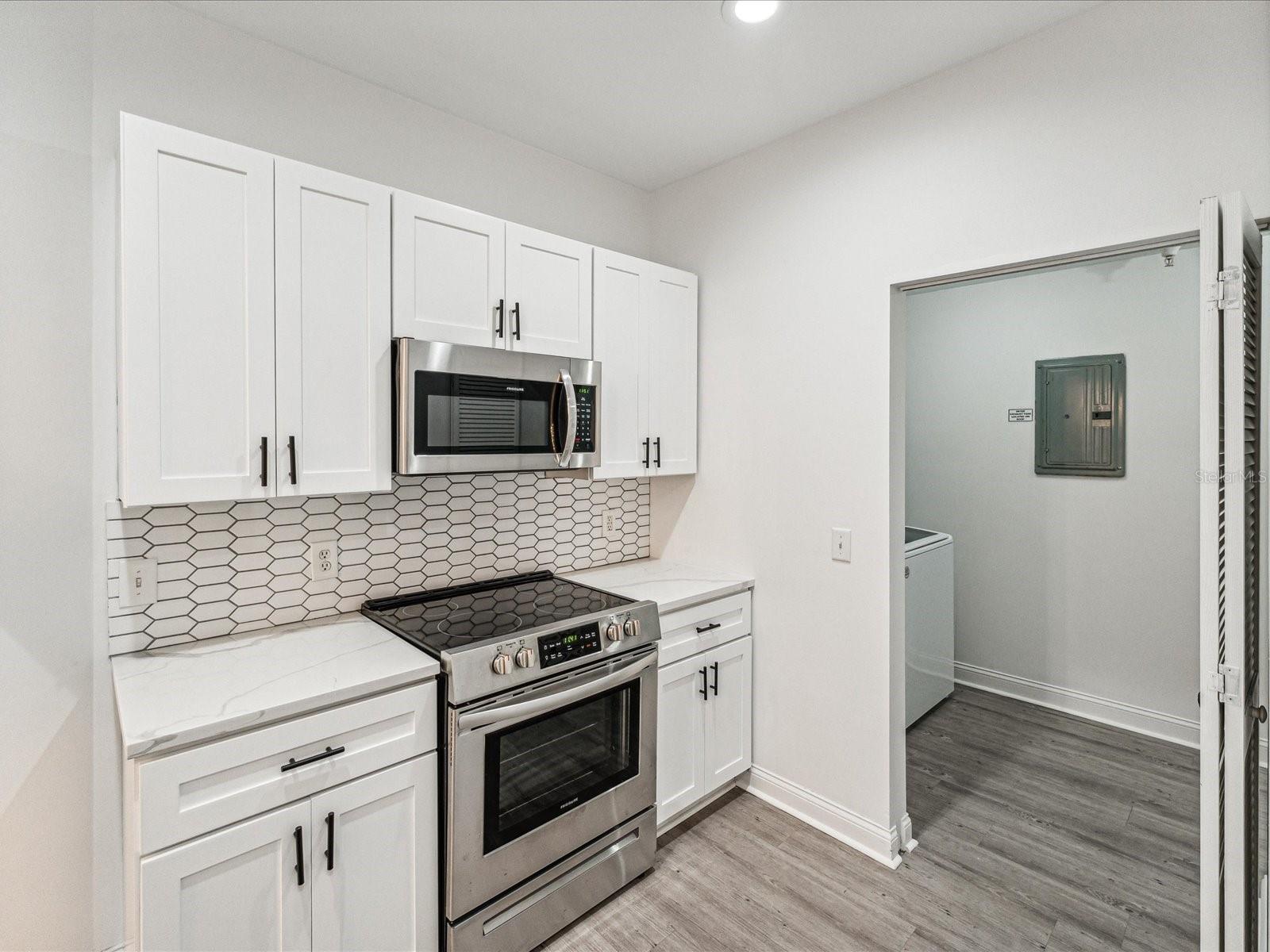 HOTEL DETROIT CONDO THE - Residential Lease