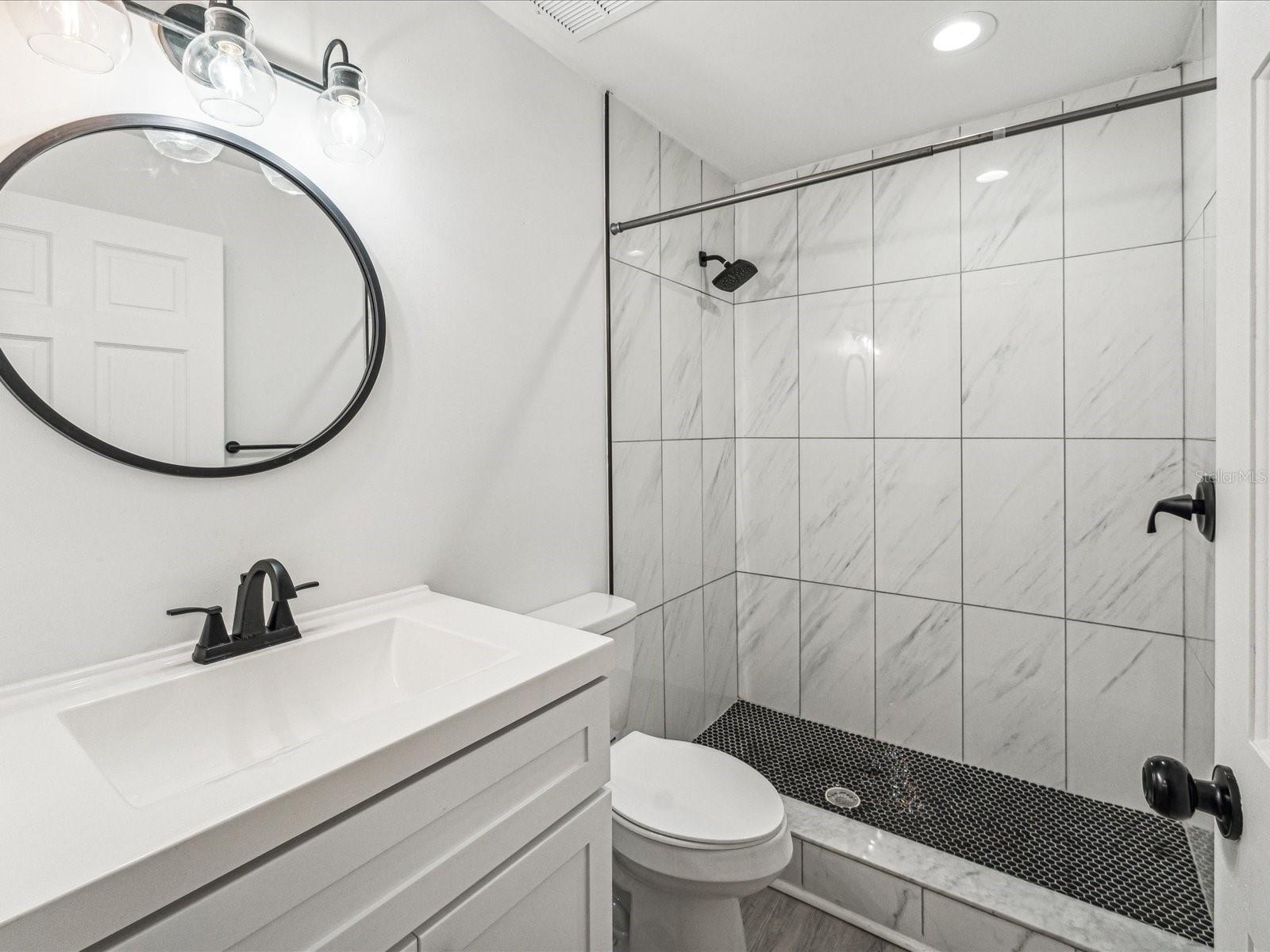 HOTEL DETROIT CONDO THE - Residential Lease