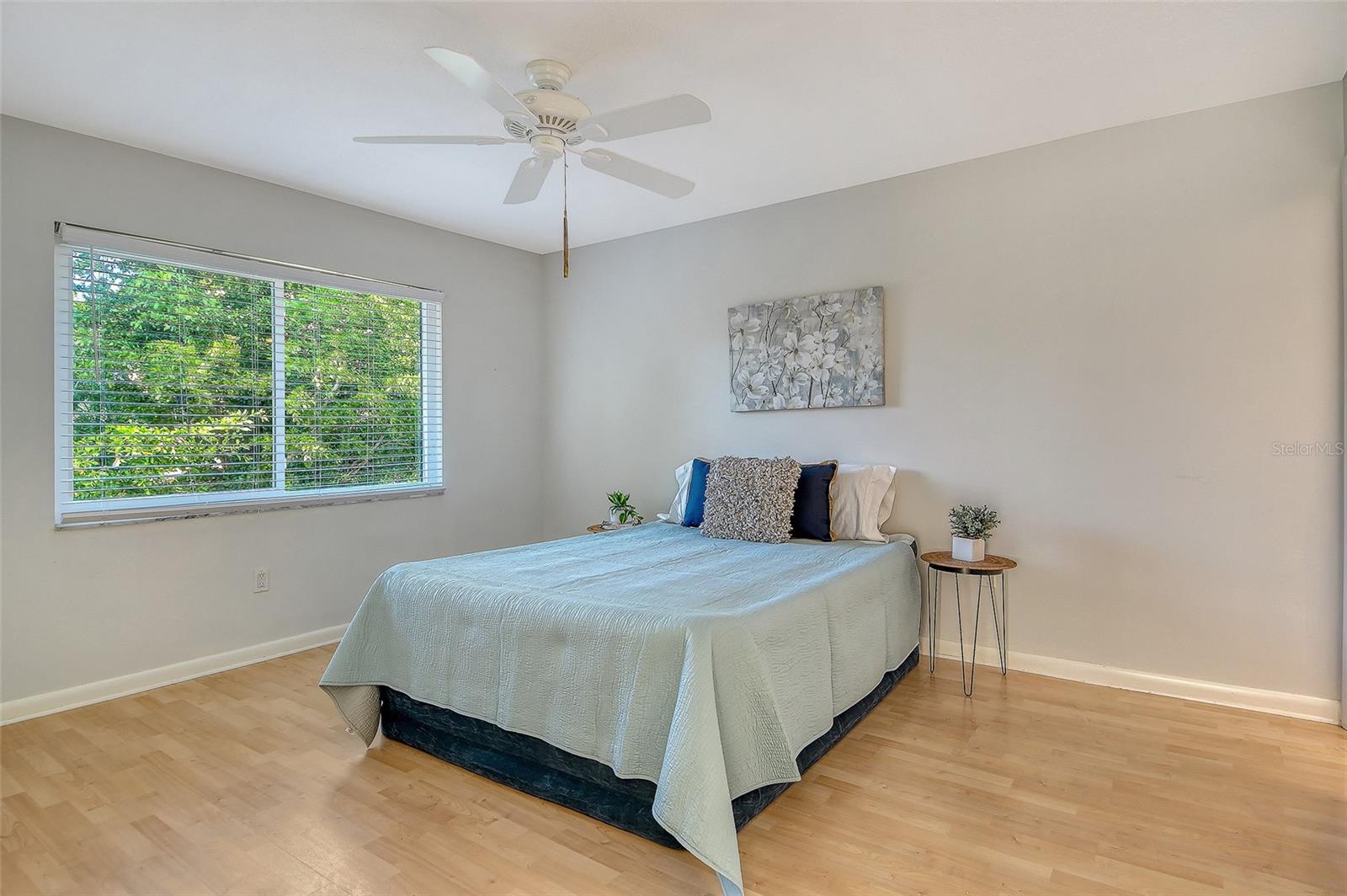 BELLA COSTA I - Residential