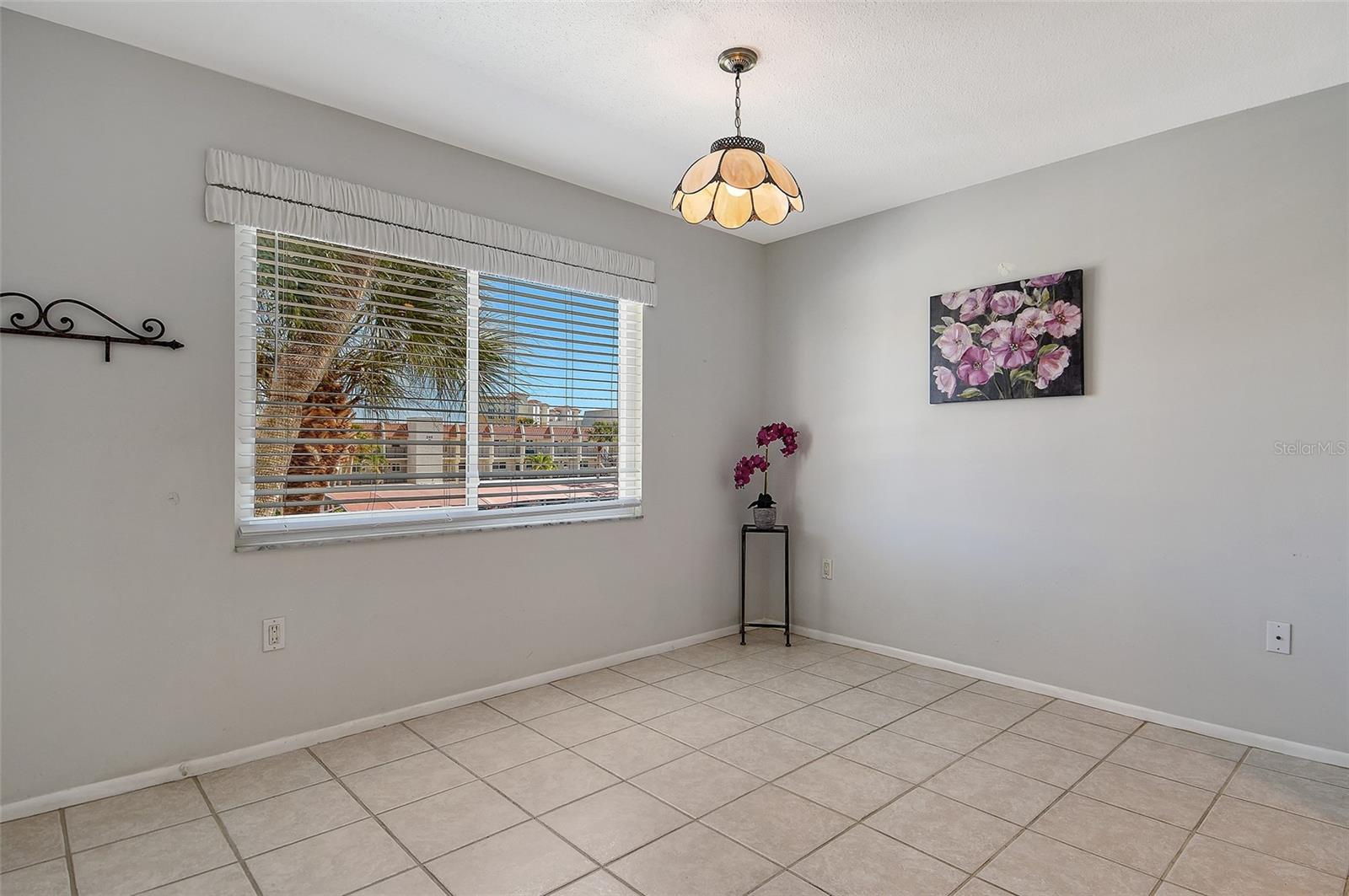 BELLA COSTA I - Residential