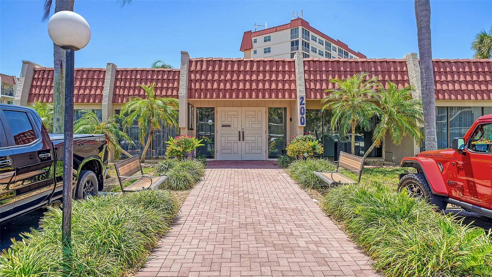 BELLA COSTA I - Residential