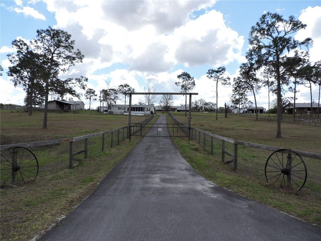 Photo of 28448 Wildlife Lane, Brooksville, FL 34602 (MLS # W7884670)