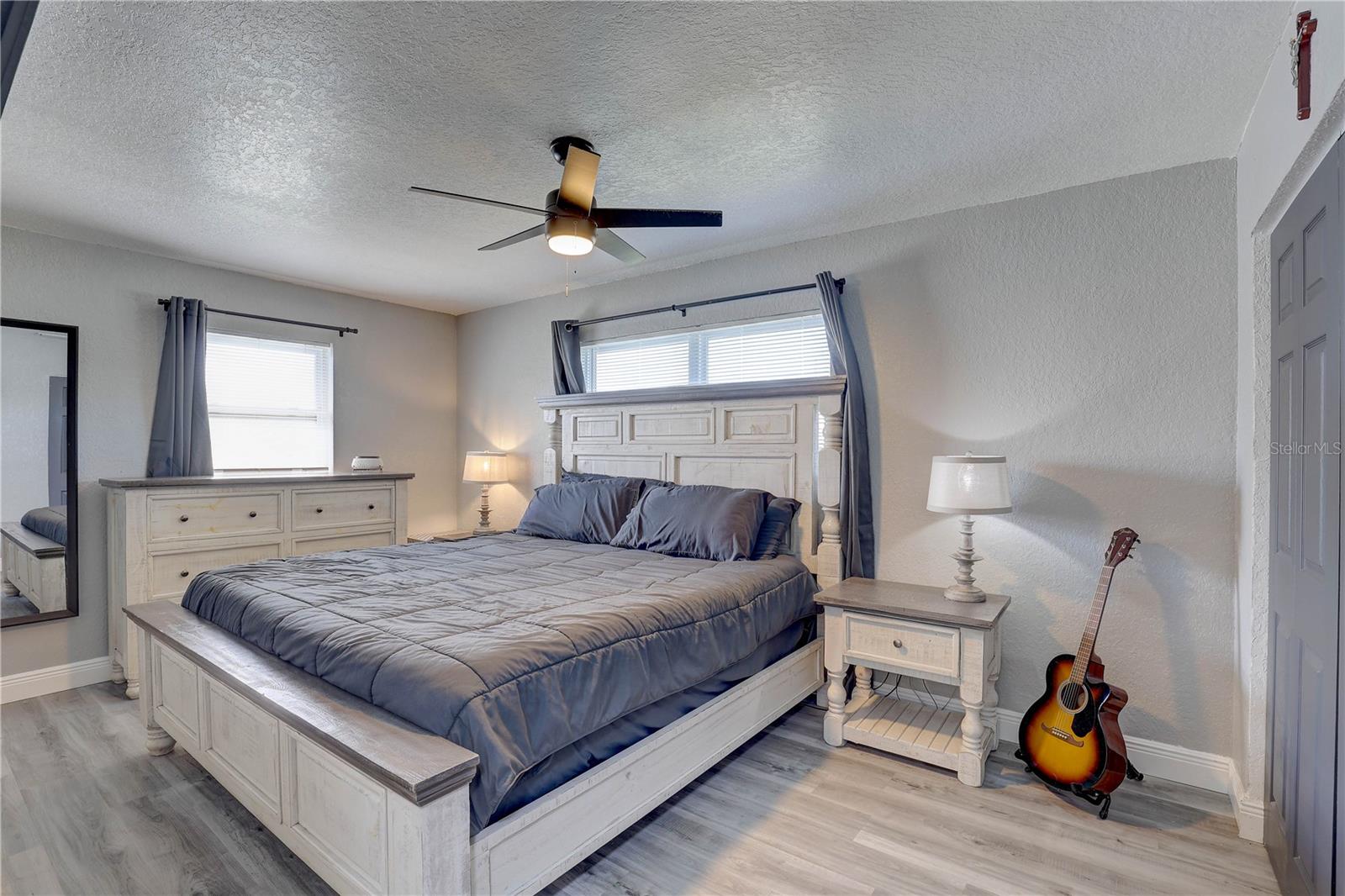 RIDGEWOOD GROVES - Residential