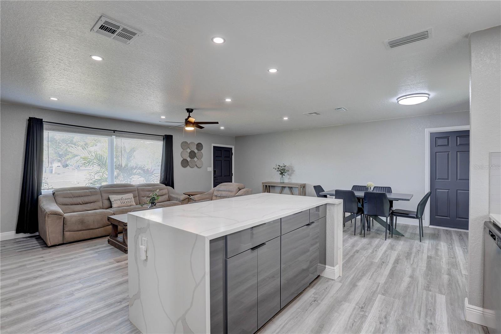 RIDGEWOOD GROVES - Residential