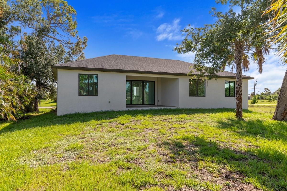 ROTONDA WEST PINE VALLEY - Residential Lease