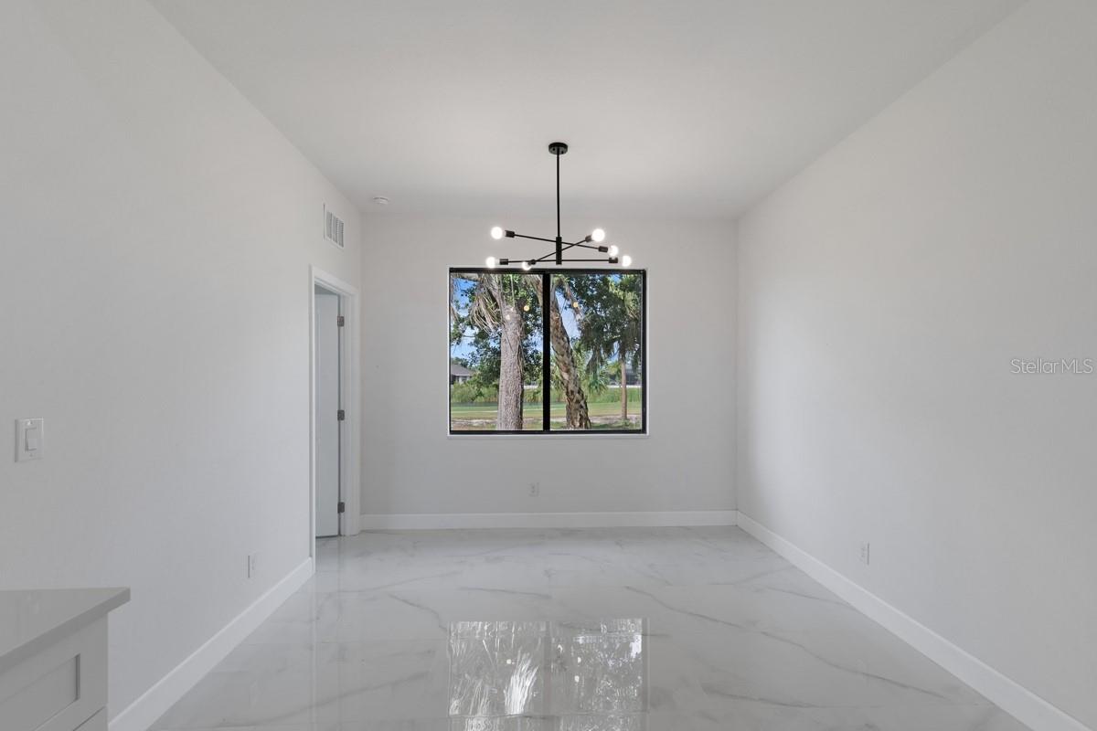 ROTONDA WEST PINE VALLEY - Residential Lease