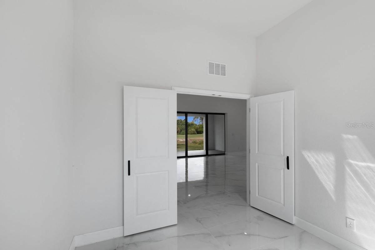 ROTONDA WEST PINE VALLEY - Residential Lease