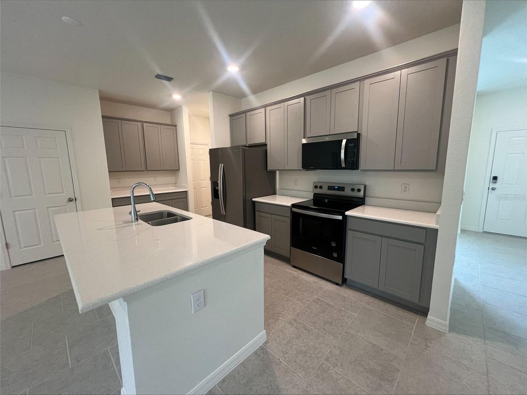 Photo of 513 Bounds Street, Port Charlotte, FL 33954 (MLS # C7499493)