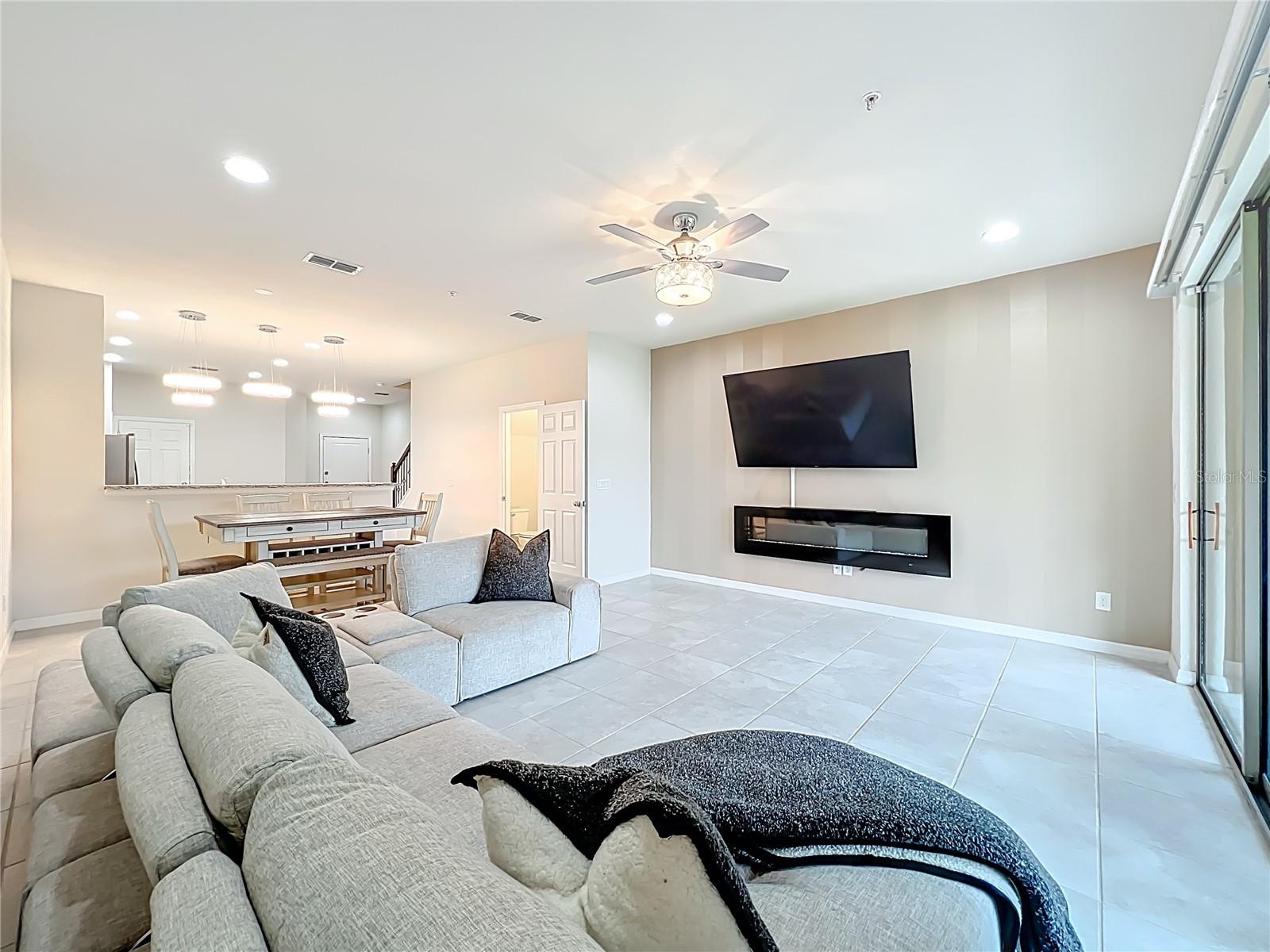 EMERSON NORTH TWNHMS - Residential