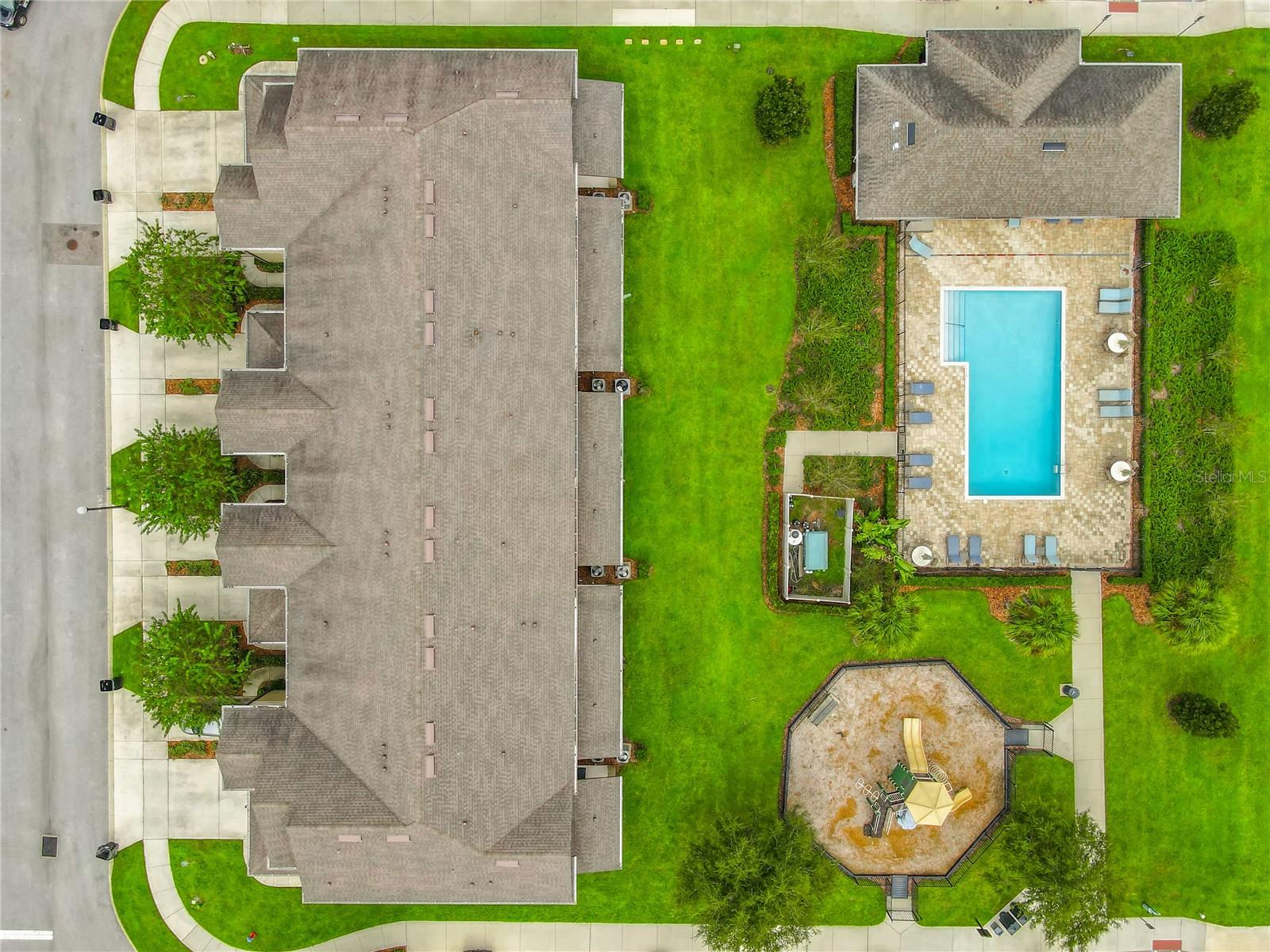 EMERSON NORTH TWNHMS - Residential