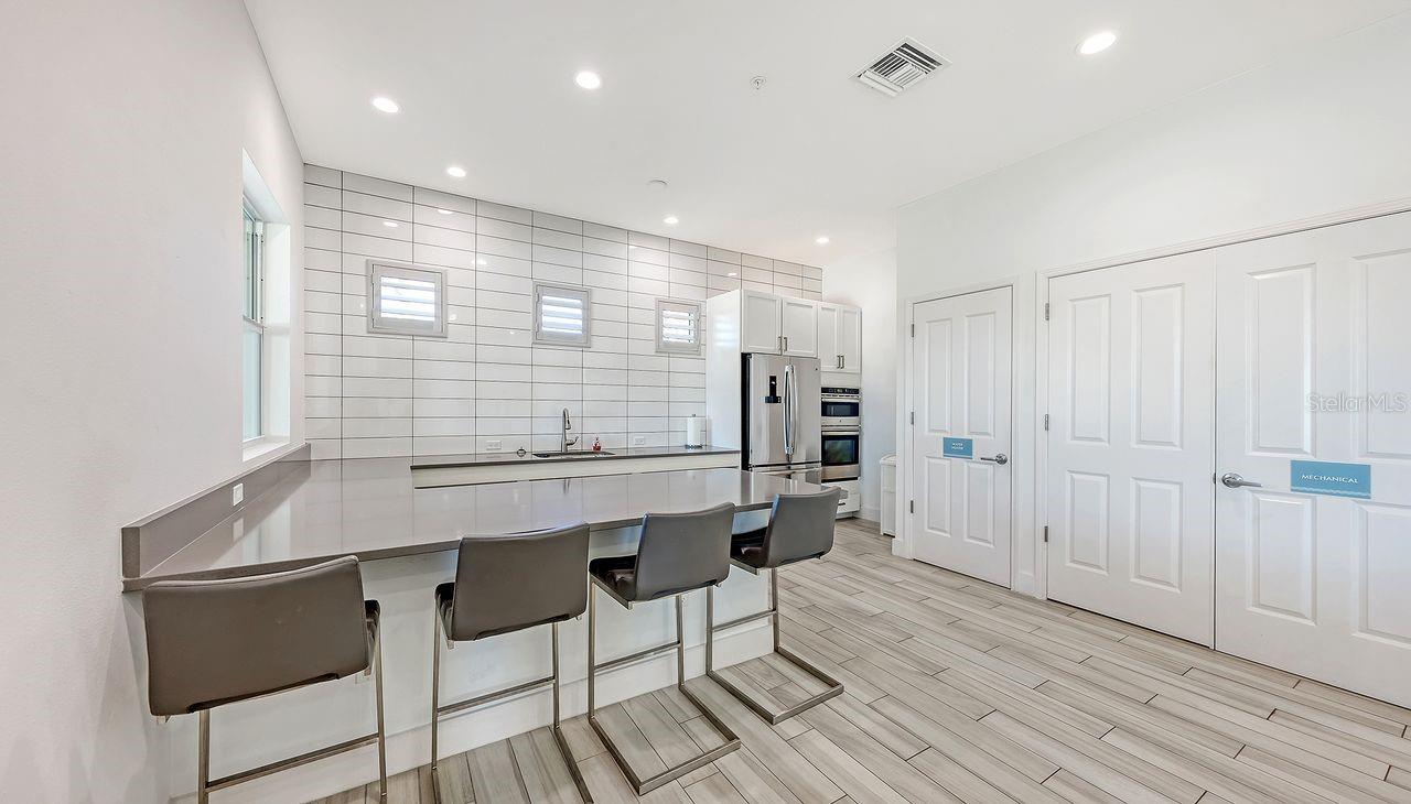 WATERFRONT AT MAIN STREET PH 1 - Residential