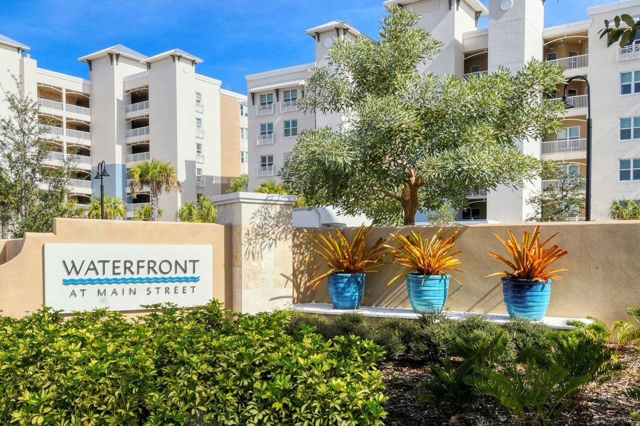 WATERFRONT AT MAIN STREET PH 1 - Residential