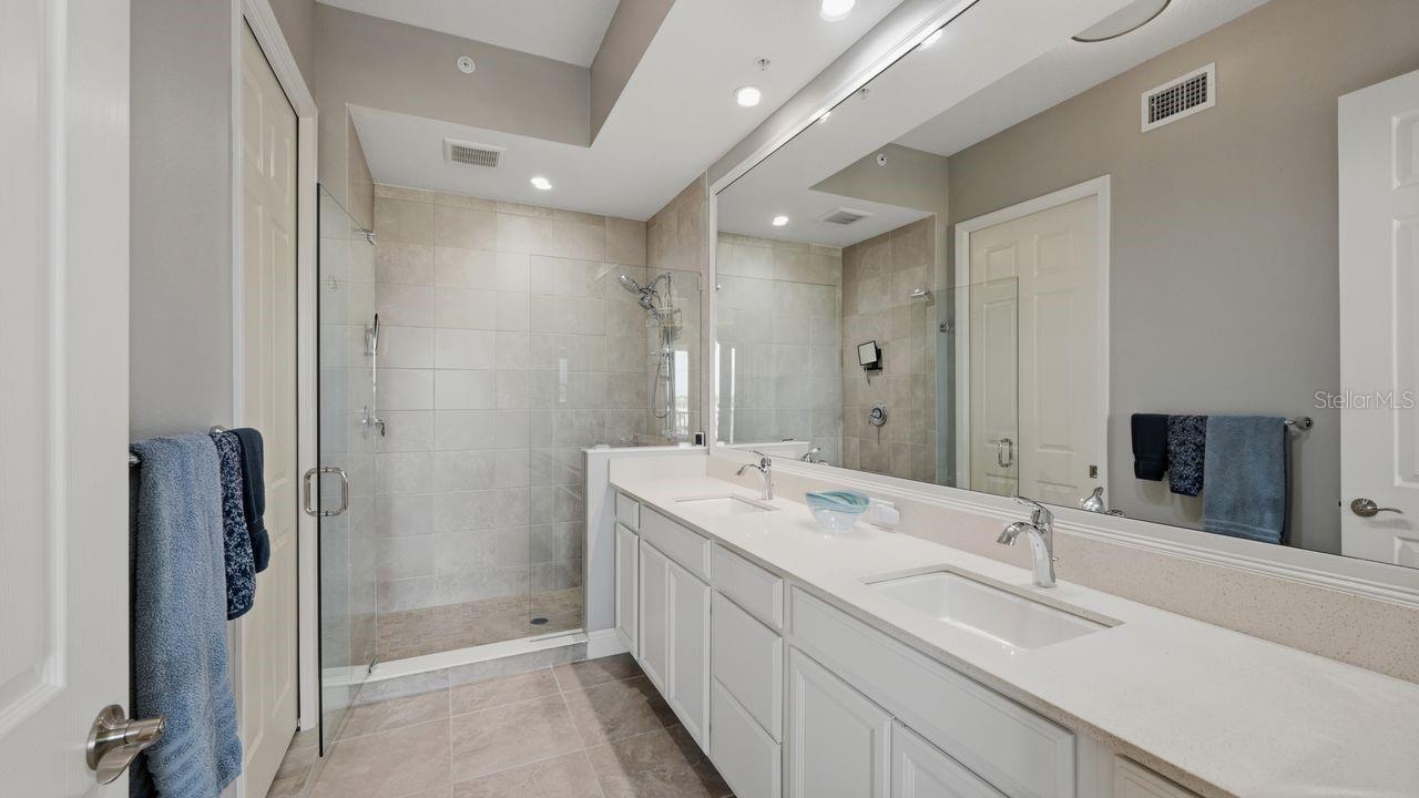 WATERFRONT AT MAIN STREET PH 1 - Residential