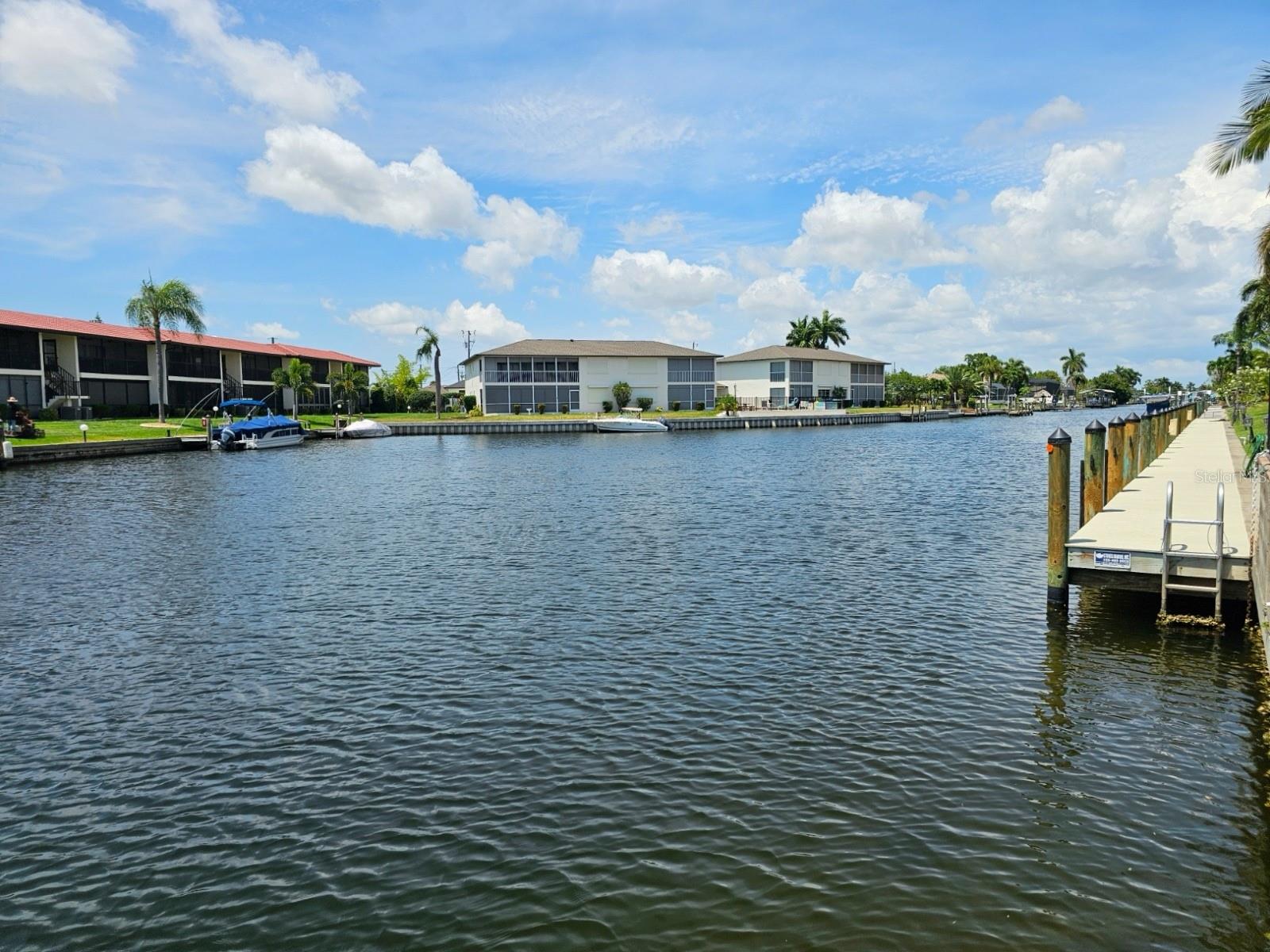 VERSAILLES CONDO - Residential