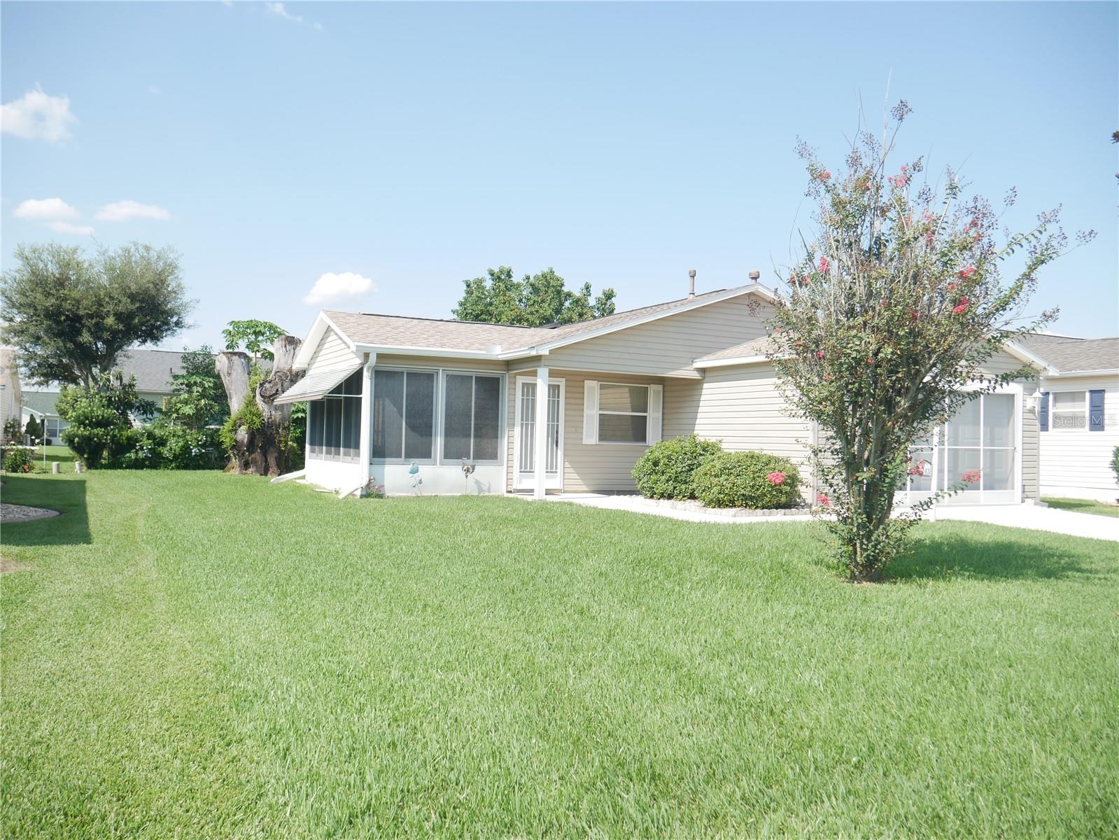 3243 MANSFIELD STREET