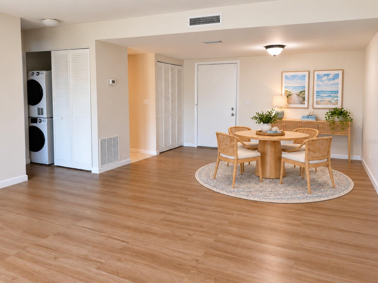 107 LAKE EVELYN DRIVE 107