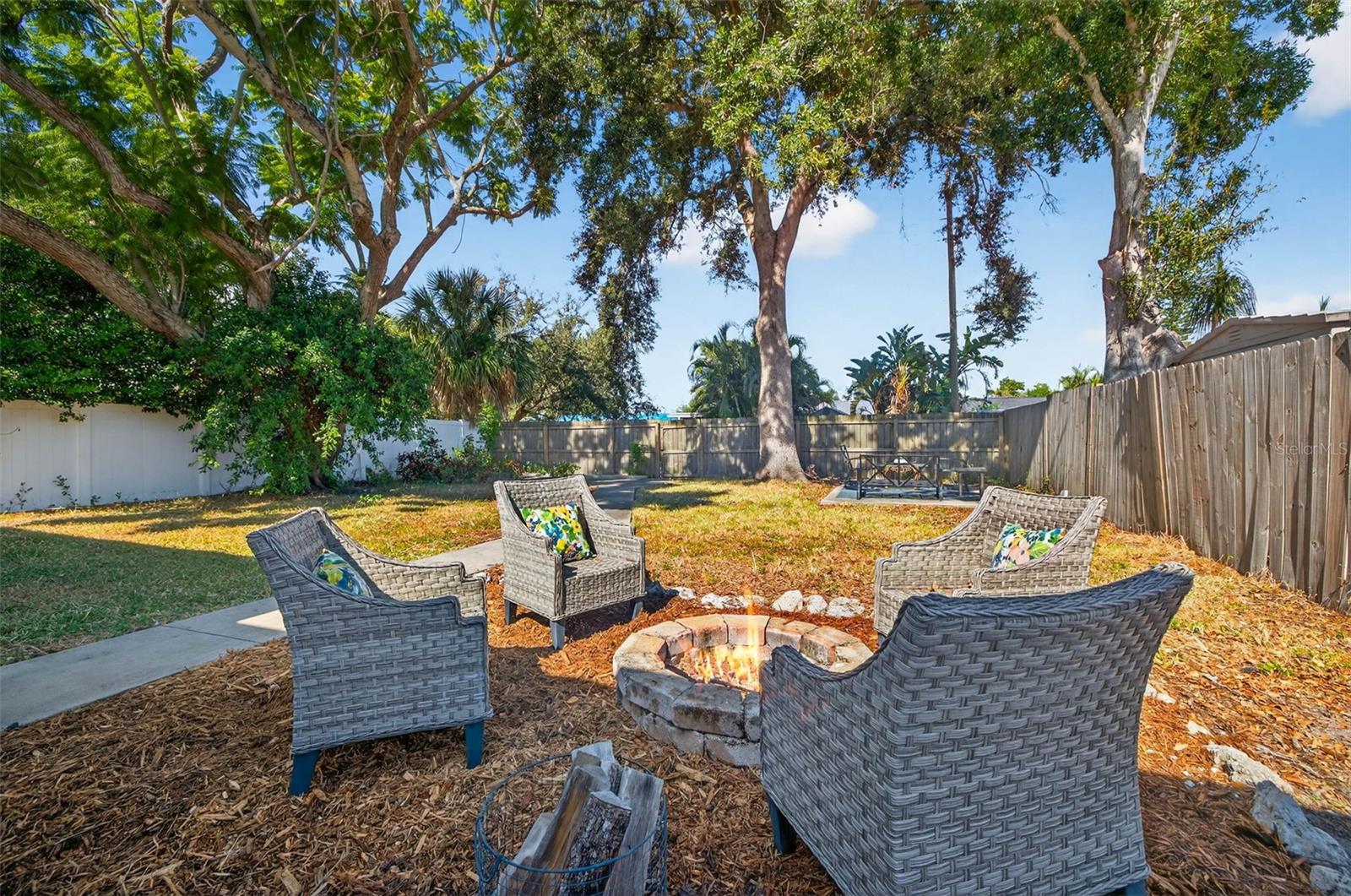 STONEMONT SUB REV - Residential