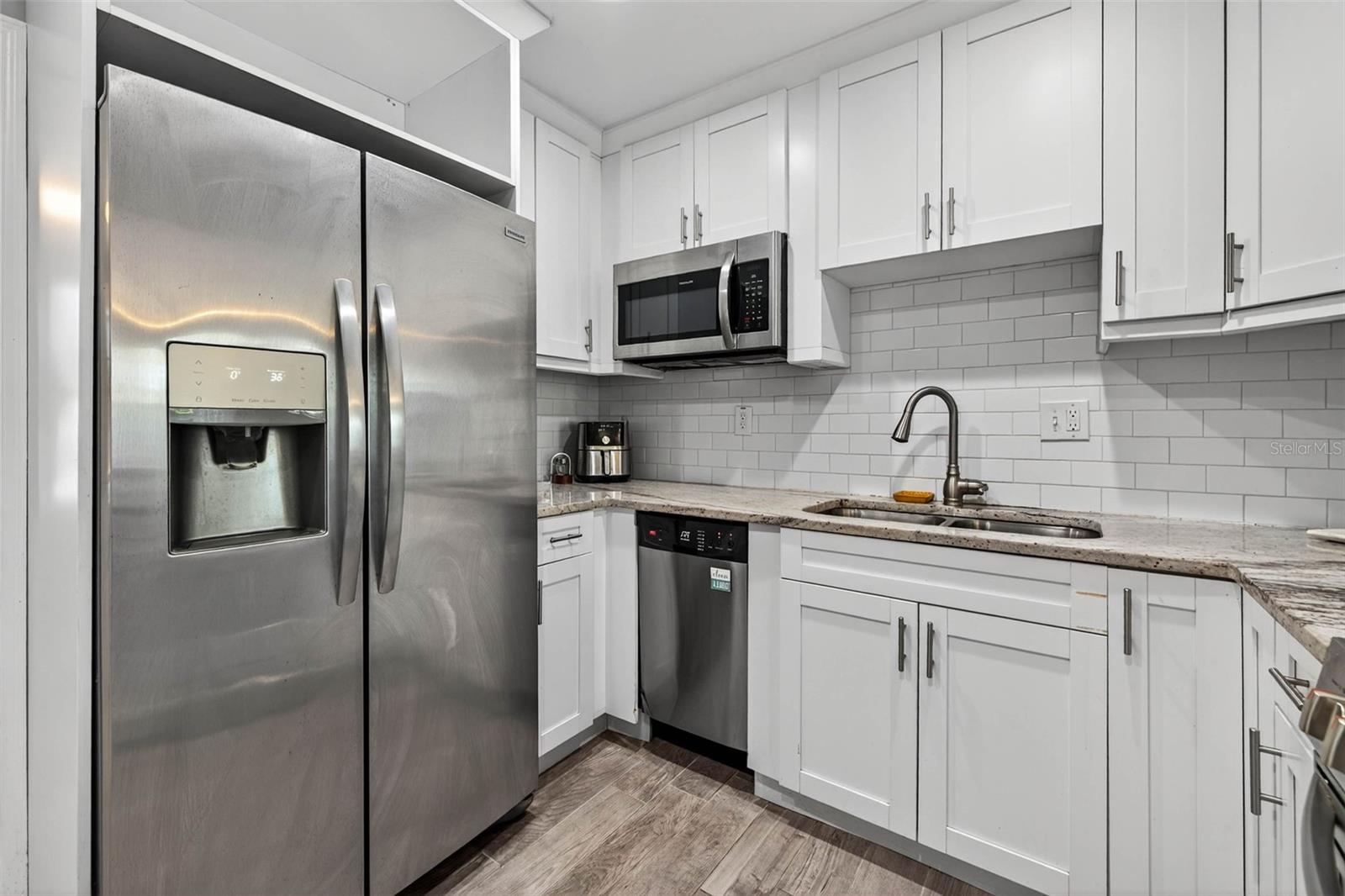 STONEMONT SUB REV - Residential