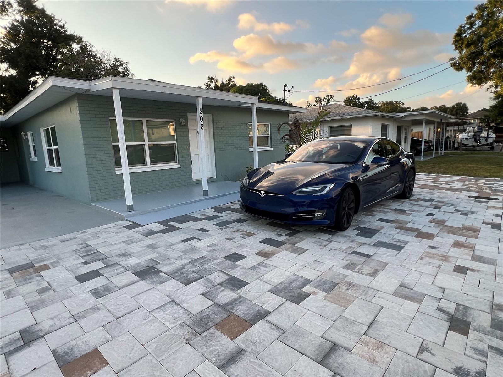 This fully renovated 3-bedroom, 2-bath single-family home in South Tampa offers the perfect blend of modern comfort and convenience, featuring an open layout with luxury vinyl plank flooring, a stylishly updated kitchen with brand-new cabinets and granite countertops, and two beautifully remodeled bathrooms. The spacious fenced backyard with a covered porch is ideal for relaxing or entertaining, and the home sits outside of flood zones for added peace of mind. Located just a 5-minute walk from Midtown and a short drive to Downtown Tampa, Tampa International Airport, the University of Tampa, and major attractions, you’ll enjoy easy access to shopping, dining, and entertainment. Zoned for top-rated schools—Mitchell Elementary, Wilson Middle, and Plant High—this home delivers an unbeatable lifestyle in one of Tampa’s most sought-after neighborhoods.