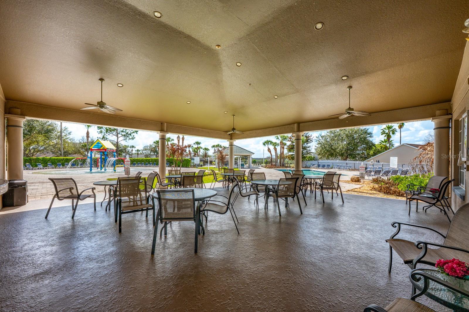 WESTON HILLS SUB - Residential