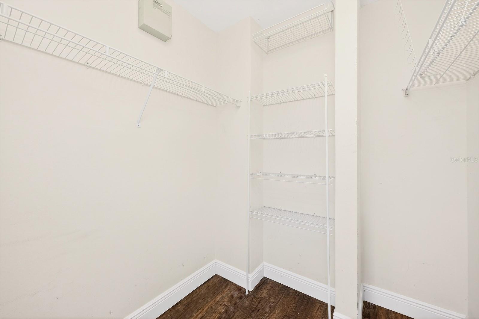 WESTON HILLS SUB - Residential