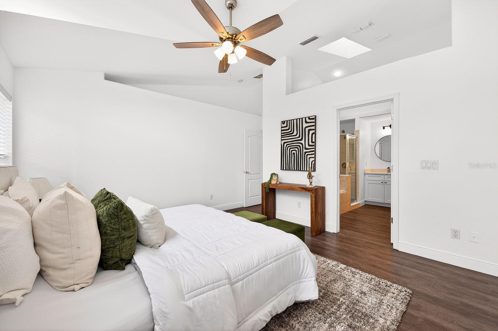 WESTON HILLS SUB - Residential