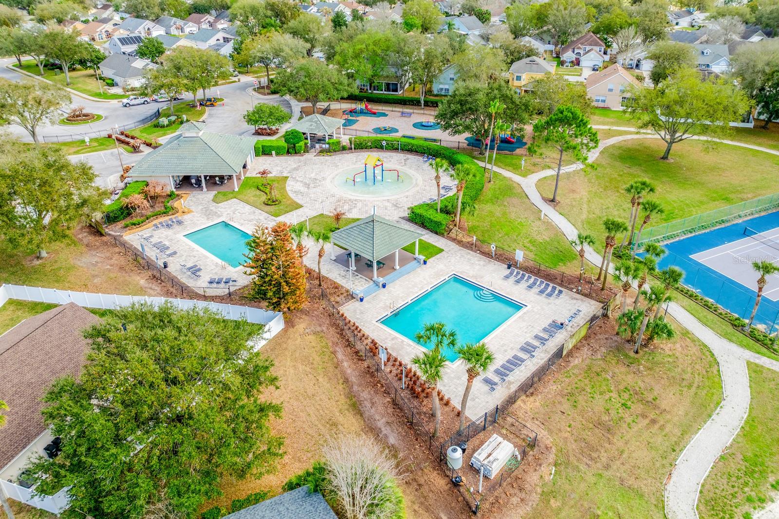 WESTON HILLS SUB - Residential