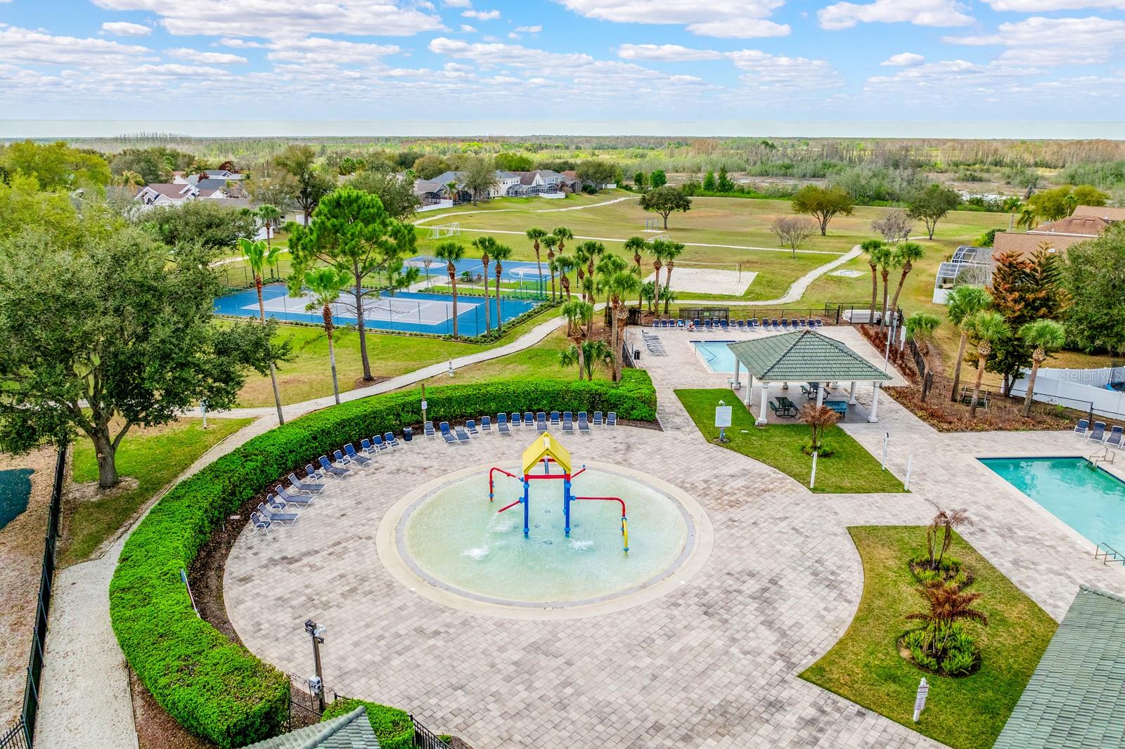 WESTON HILLS SUB - Residential