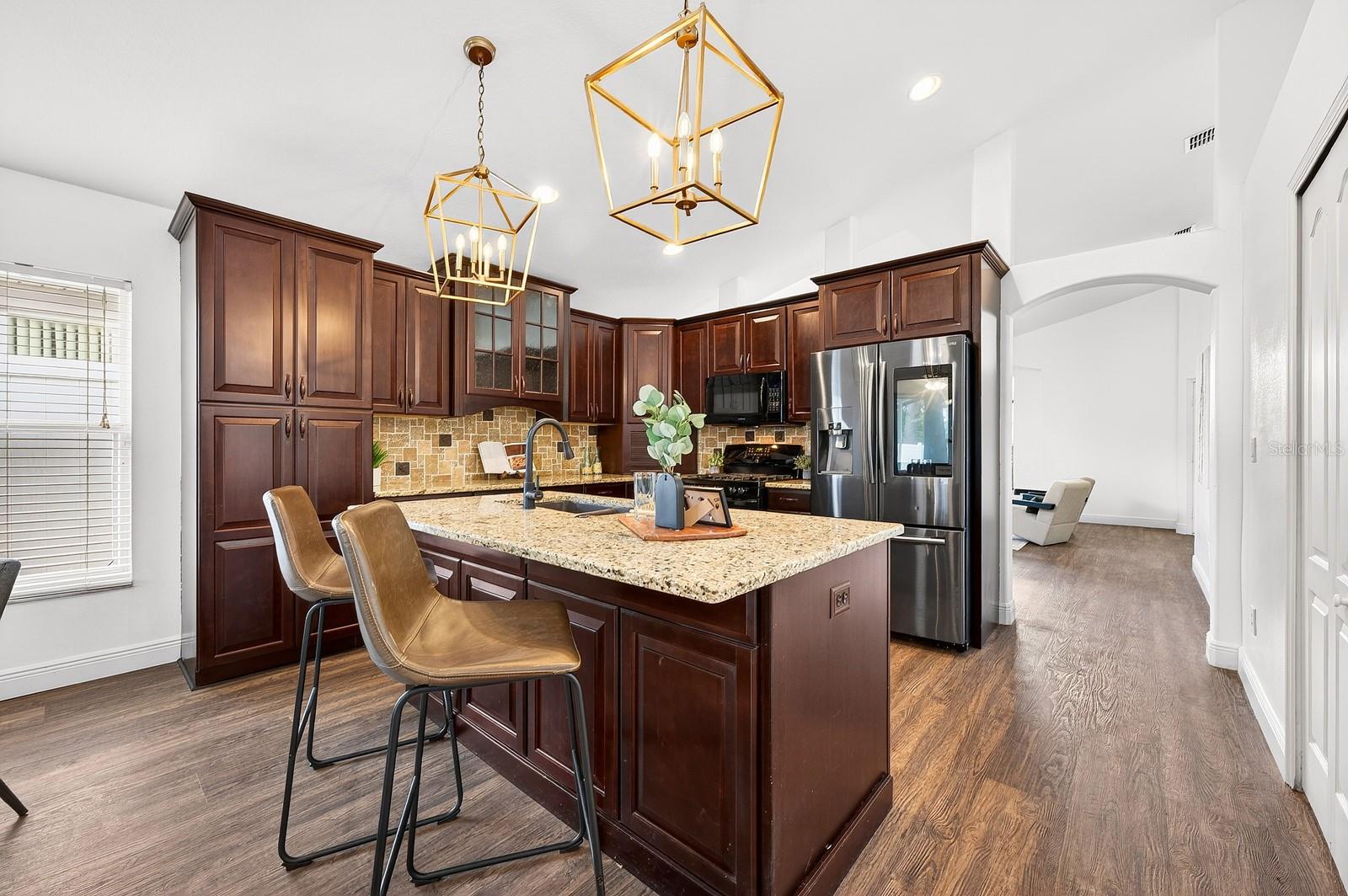 WESTON HILLS SUB - Residential