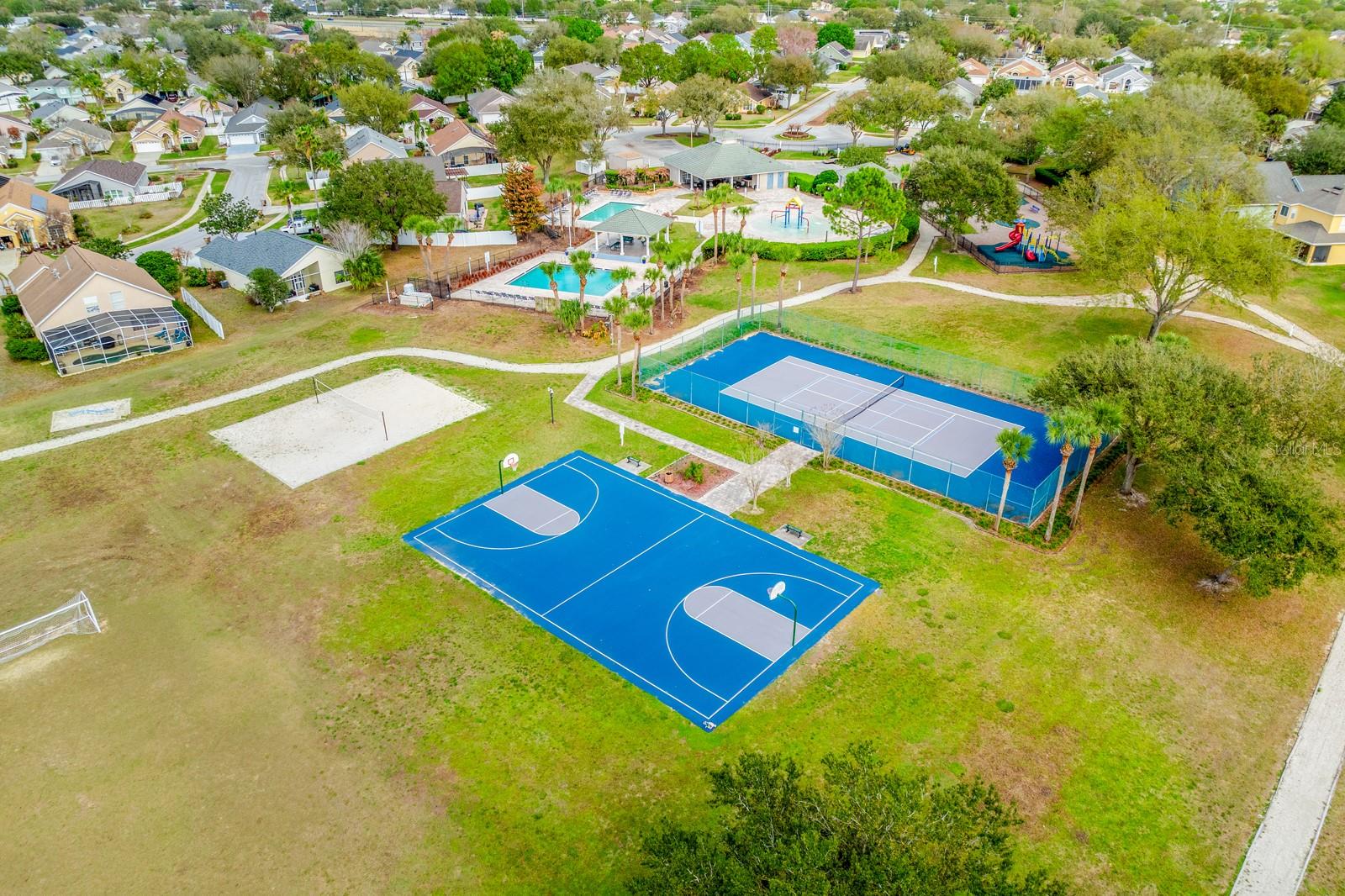 WESTON HILLS SUB - Residential