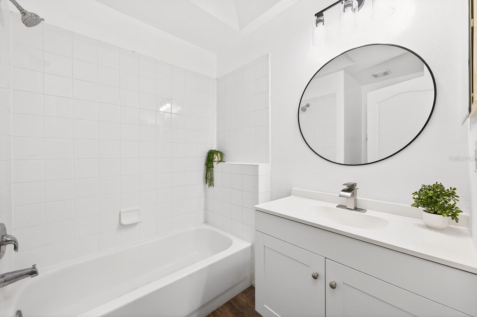 WESTON HILLS SUB - Residential